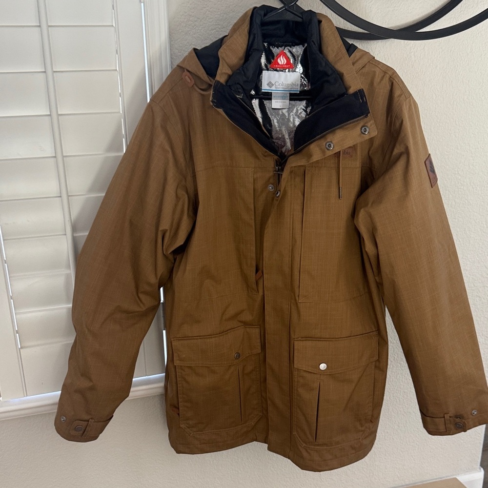 Columbia Men's Tan Ski Jacket